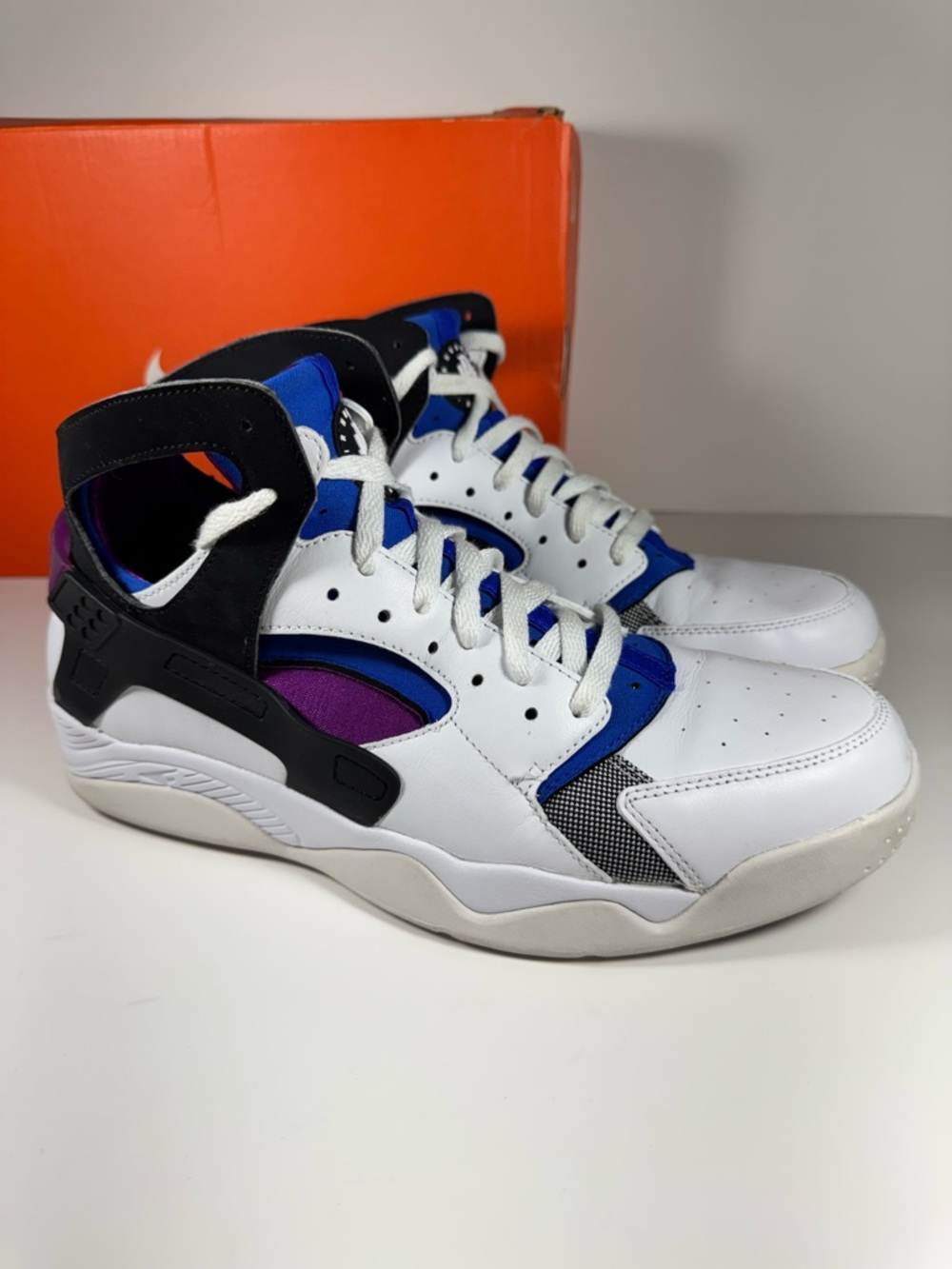 Nike Air Flight Huarache OG 2014 White Varsity High Top Sneakers Purple Men's 12